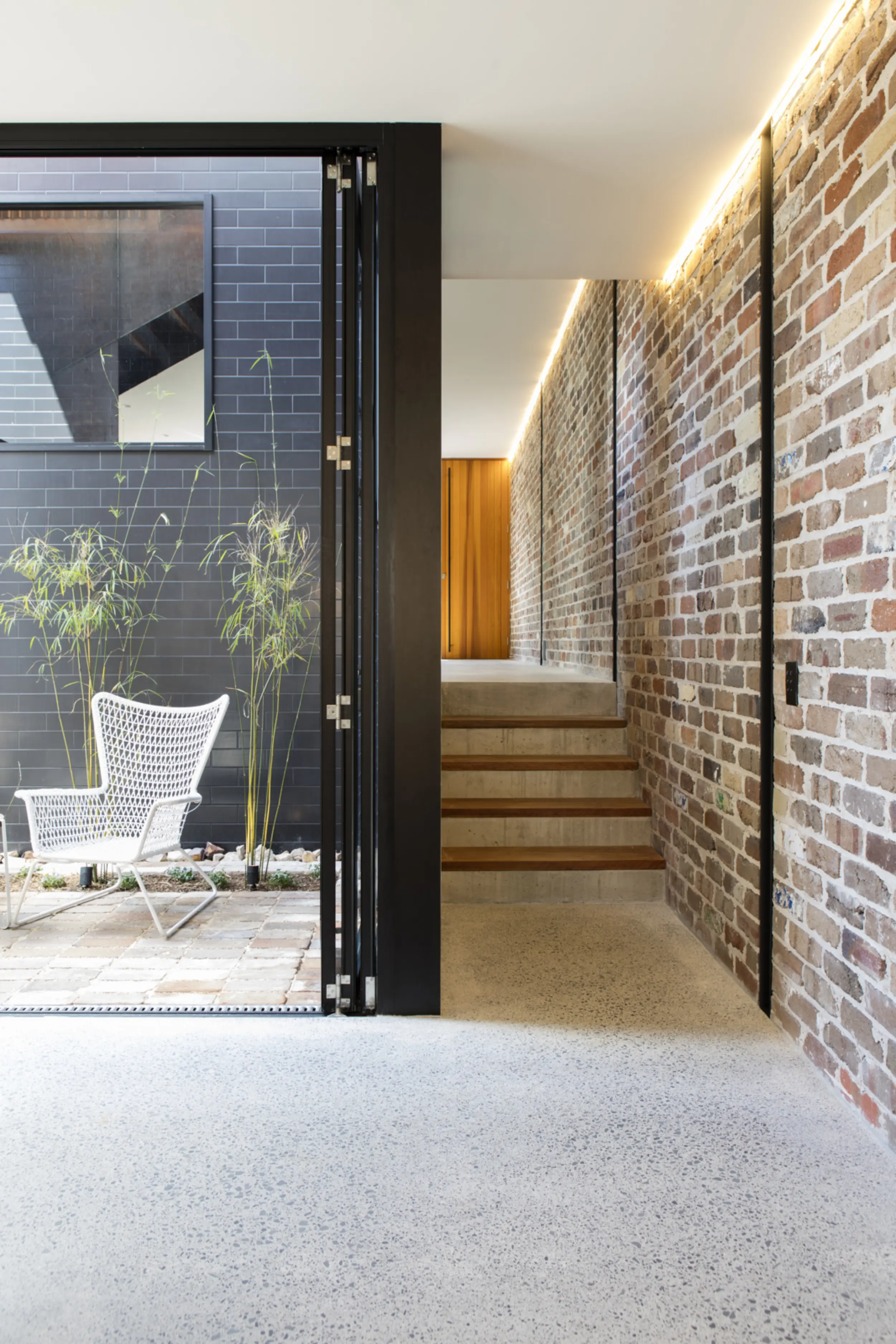 Truss House thumbnail 5