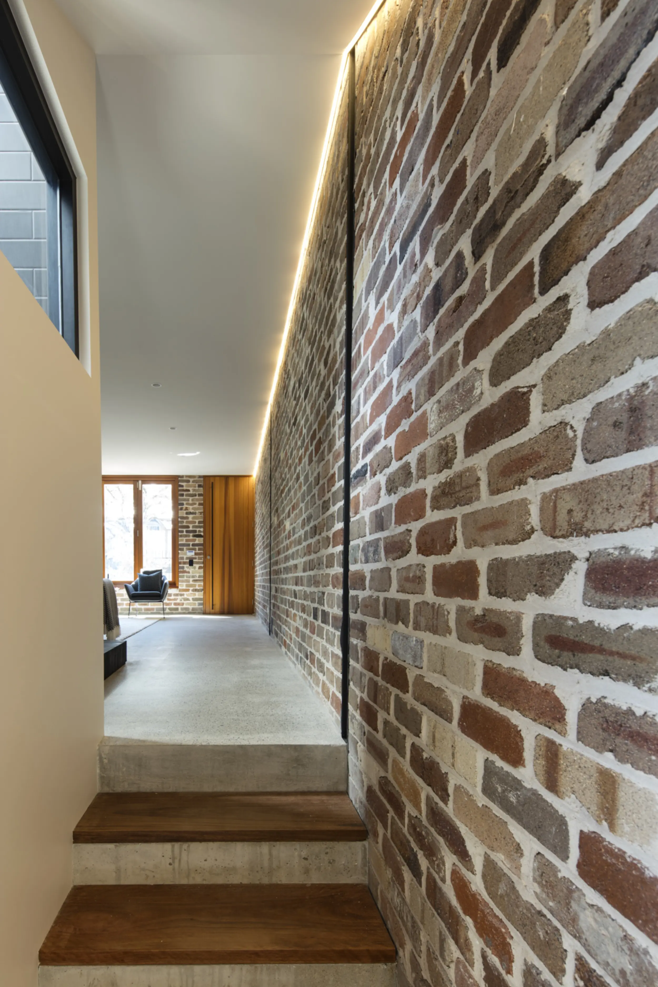 Truss House thumbnail 9